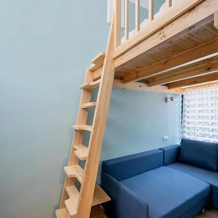 Jess Rondo Charles De Gaulle *